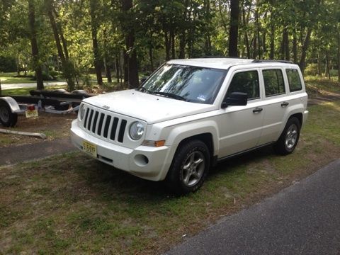 2007 jeep patriot - excellent condition, no issues
