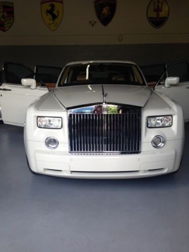 2005 rolls royce phantom base sedan 4-door 6.7l white automatic