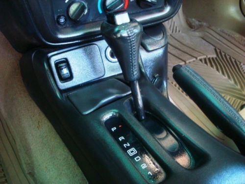 NO RESERVE HI BID WINS 2OWNER CONVERTIBLE SERVICED LEATHER AUTOMATIC 28MPG V6 FL, image 20