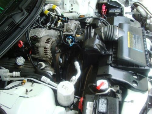 NO RESERVE HI BID WINS 2OWNER CONVERTIBLE SERVICED LEATHER AUTOMATIC 28MPG V6 FL, image 27