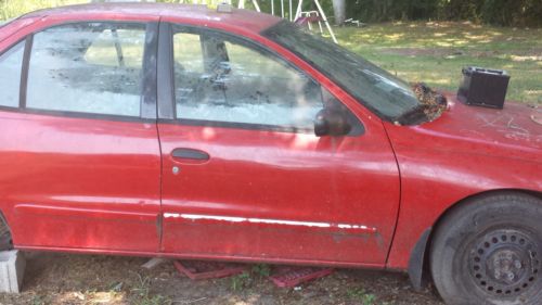 1996 chevrolet chevy swing hatchback 4-door 1.6l parts only