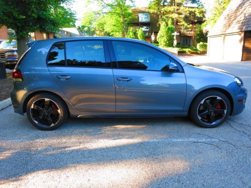 2012 volkswagen gti base hatchback 4-door 2.0l no reserve!!!!!  title in hand!!!