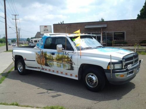 1995 dodge ram 3500 slt laramie 12 valve 5 speed 68k!!!!!!! excellent shape!!!