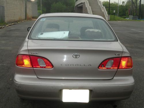 Toyota corolla VE 1998 159k excellent condition, image 2