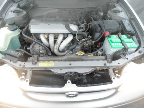 Toyota corolla VE 1998 159k excellent condition, image 4