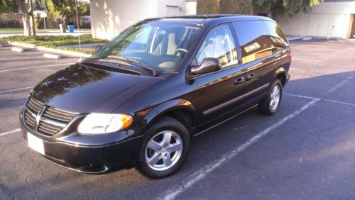 2005 dodge caravan sxt mini passenger van 4-door 3.3l