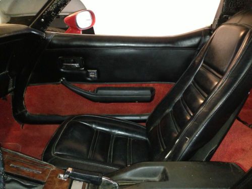 1978 Chevrolet Corvette Silver Anniversary Edition Coupe 2-Door 5.7L, image 7