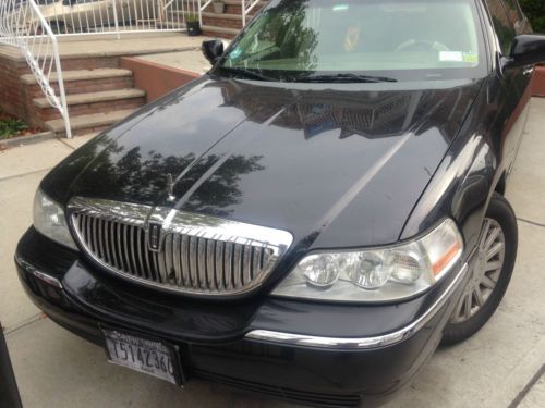2005 LINCOLN TOWN CAR SIGNATURE LIMITED, US $2,000.00, image 2