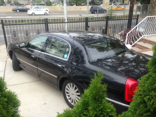 2005 LINCOLN TOWN CAR SIGNATURE LIMITED, US $2,000.00, image 4