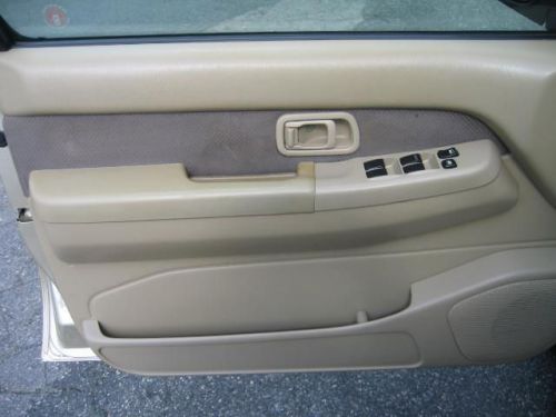 2000 nissan pathfinder se 4wd