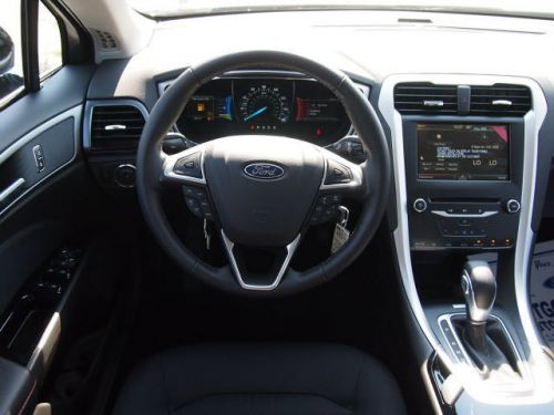 2014 ford fusion se