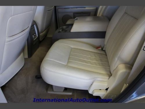 2004 lincoln navigator luxury