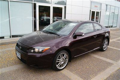 2008 scion tc, fwd, cd, ipod, pananoramic roof, 1 owner trade, 37121 miles