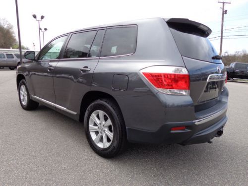 Purchase used 2012 Toyota Highlander Base in 3530 Franklin Rd SW ...