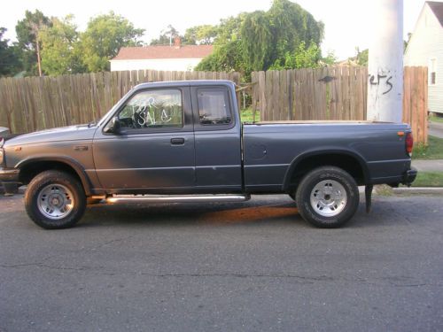 1994 mazda b4000 le extended cab pickup 2-door 4.0l