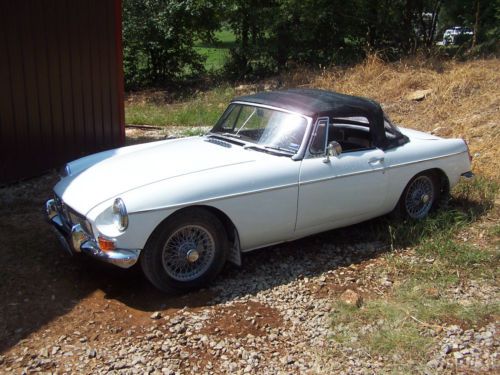 1968 mgb 4 cyl 4 speed