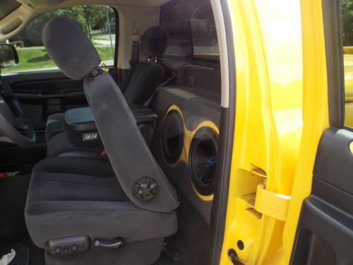 2005 Dodge Ram 1500 SLT Standard Cab Pickup 2-Door 5.7L, image 2