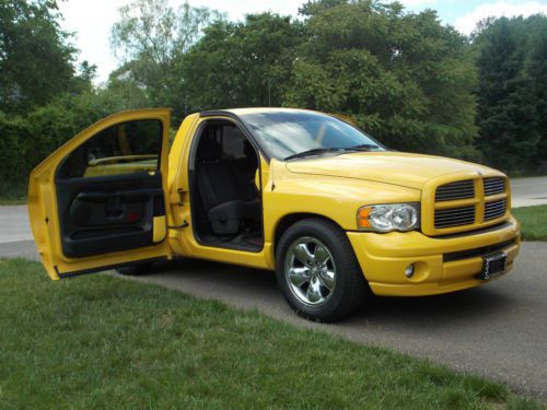 2005 Dodge Ram 1500 SLT Standard Cab Pickup 2-Door 5.7L, image 4