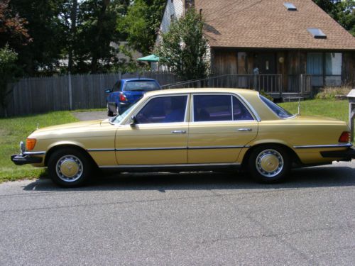 Merceds 450 1974 looks good runs good