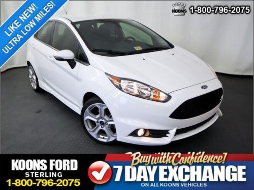 Like new~just 4k miles~one-owner~clean carfax~factory warranty~call today!