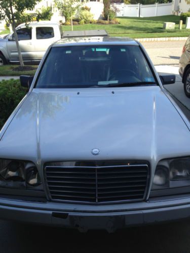 1994 mercedes-benz e320 base sedan 4-door 3.2l