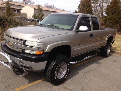 2002 chevrolet silverado 2500 hd ls extended cab pickup 4-door 6.0l