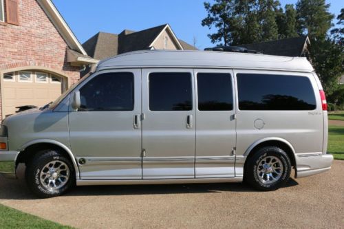 2007 gmc hi top conversion van