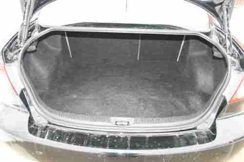 iSedan AUTOMATIC, FULL POWER, GREAT CONDITION; RECENTLY SERVICED; LOW MILES, image 14