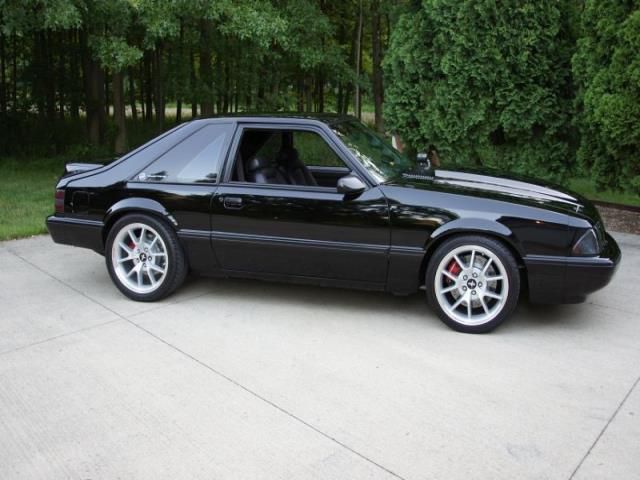 Ford: mustang lx