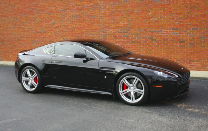 2006 aston martin vantage v8