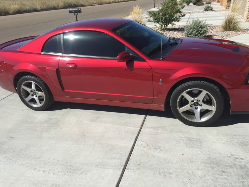 2003 ford mustang