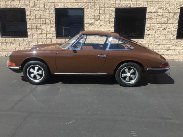 Porsche: 912