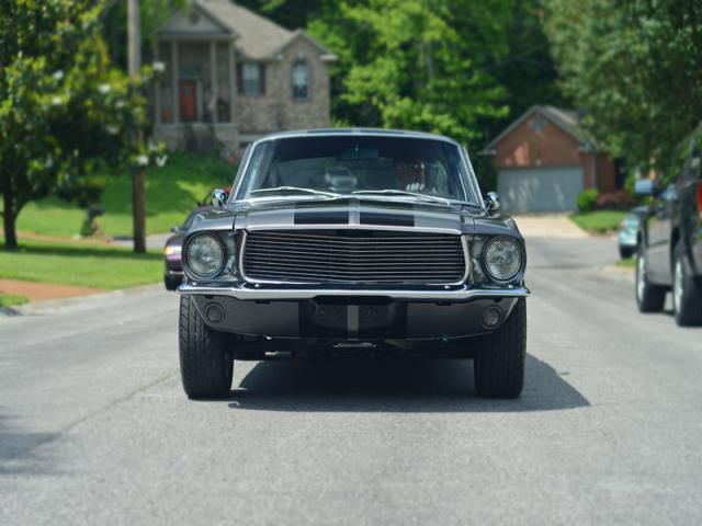 Ford: mustang fastback