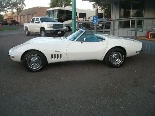 1969 corvette roadster 4 speed both tops  fully documented  excellent condition