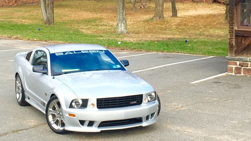 2005 ford mustang saleen s281