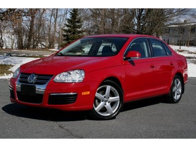 Tdi turbo diesel 6 speed manual transmission heated seats sunroof new tires nice