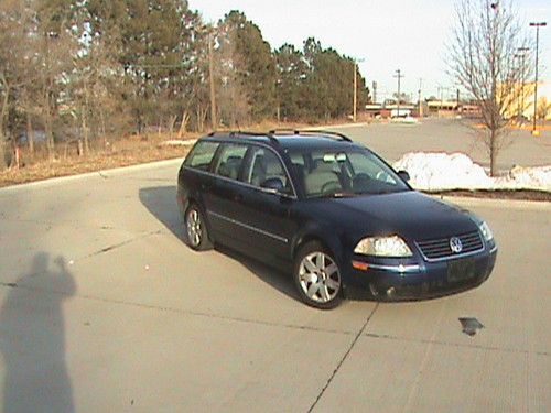 2005 volkswagen passat gls wagon 4-door 2.0l