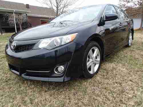 2012 Toyota Camry SE, non salvage, clear title, one owner, toyota, image 4