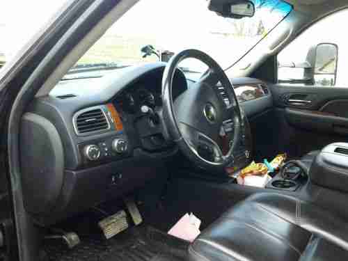 2007 Chevrolet Silverado 3500 HD LTZ Crew Cab Pickup 4-Door 6.6L, image 2