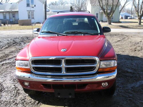 99 durango 5.2 liter automatic 4x4 119,382 miles lots of new parts!!!!!!!!