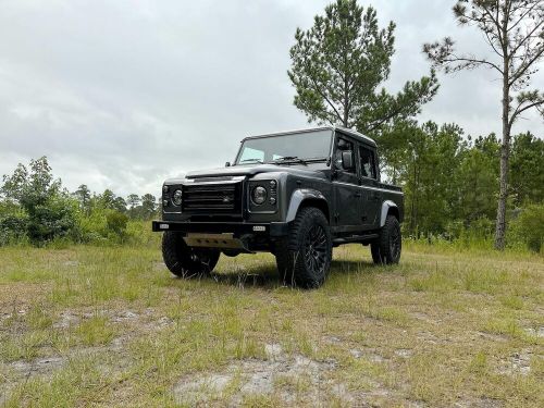 Land Rover Double Cab Pickup