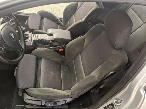 Bmw 330ti compact hatchback euro spec (canadian registration)