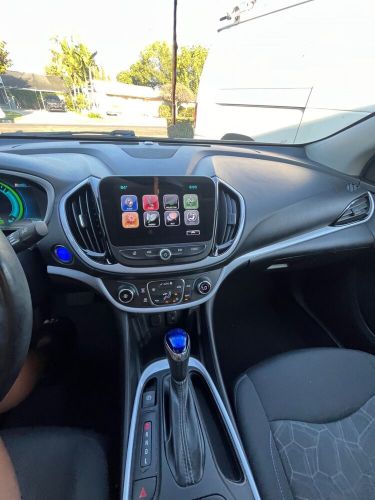 2017 chevrolet volt