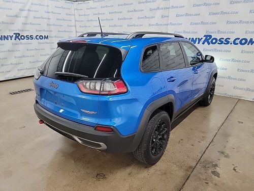 2020 jeep cherokee trailhawk