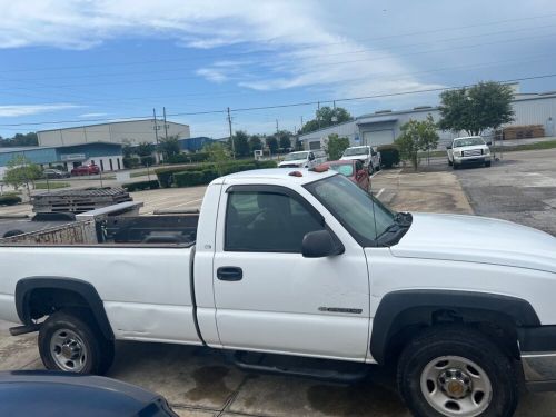 2004 Chevrolet Silverado 2500, US $2,000.00, image 3