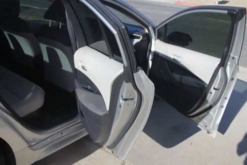 2021 Toyota Corolla Hybrid LE, US $15,600.00, image 4