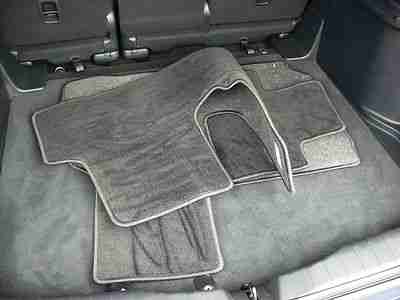 NO RESERVE LOW MILES HONDA CR-V LX AUTO TRANS CD PLAYER BRIDGESTONE TIRES, image 18