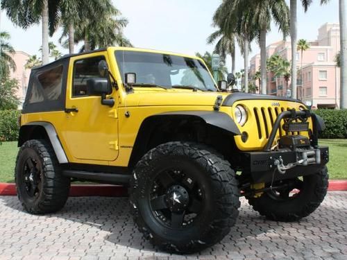 Look at this baby! incredible custom off road monster jeep! nitto 37" mud tires!