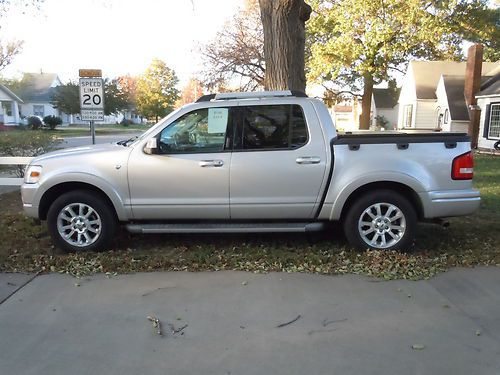 2007 ford explorer sport trac limited crew cab pickup 4-door 4.6l 4x4