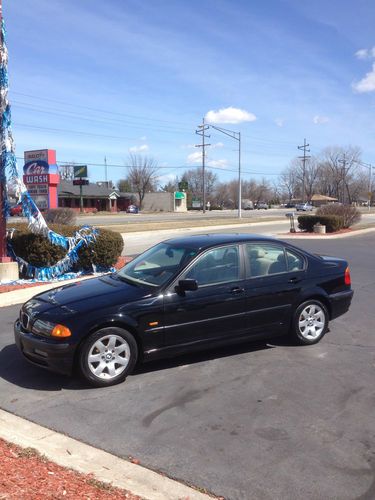 2001 bmw 325i sedan....... mechanics special !! needs new engine !!!